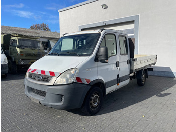 Dostavno vozilo s ravnom platformom IVECO Daily 35s14