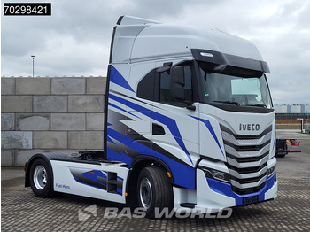 Tegljač Iveco S-Way 490 4X2 Retarder 2x Tanks Standklima Led Euro 6: slika 3 Tegljač Iveco S-Way 490 4X2 Retarder 2x Tanks Standklima Led Euro 6: slika 3