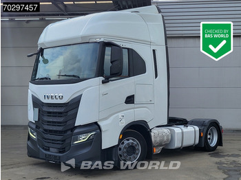 Tegljač IVECO S-WAY