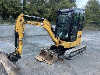Mini bager CATERPILLAR 302