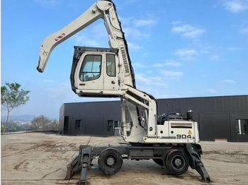 Bager za obradu otpada/ Industrije LIEBHERR A 904 C Litronic