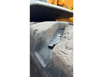 Utovarivač točkaš Liebherr L544 2PLUS2: slika 5