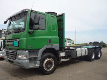 Kamion sa golom šasijom i zatvorenom kabinom DAF CF 85