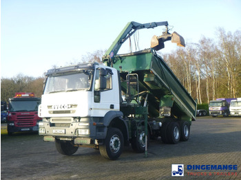 Kamion sa dizalicom IVECO