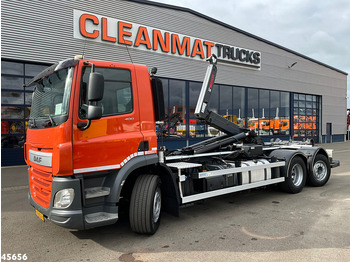 Kamion sa hidrauličnom kukom DAF CF 400