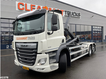 Kamion sa hidrauličnom kukom DAF CF 430