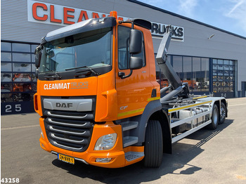 Kamion sa hidrauličnom kukom DAF CF 430