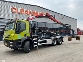 Kamion sa kablovskim sistemom IVECO