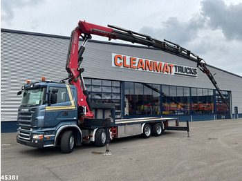 Kamion sa dizalicom SCANIA R 560