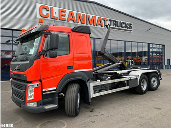 Kamion sa hidrauličnom kukom VOLVO FM 460