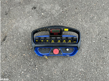 Lizing Volvo FMX 500 4x4 Fassi 31 Tonmeter laadkraan + Fly-Jib + Jumbo 2-assige aanhangwagen Volvo FMX 500 4x4 Fassi 31 Tonmeter laadkraan + Fly-Jib + Jumbo 2-assige aanhangwagen: slika 3