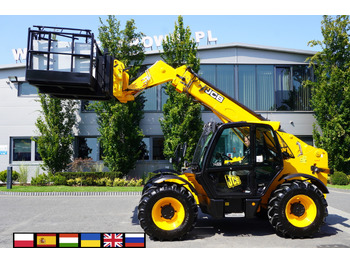 Teleskopski utovarivač na točkovima JCB