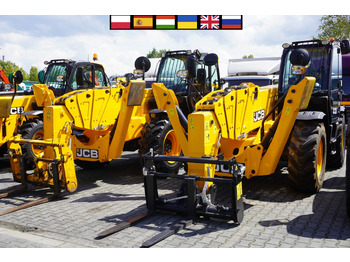 Teleskopski utovarivač na točkovima JCB
