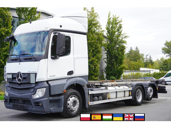 Kamion za prevoz kontejnera/ Kamion sa promenjivim sandukom MERCEDES-BENZ Actros 2545