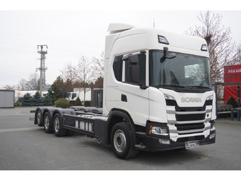 Kamion sa dizalicom SCANIA G
