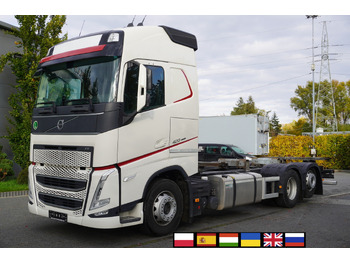 Kamion za prevoz kontejnera/ Kamion sa promenjivim sandukom VOLVO FH 420