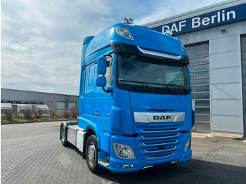 Tegljač DAF XF 530