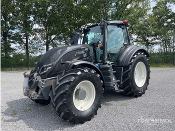 Traktor VALTRA T-series