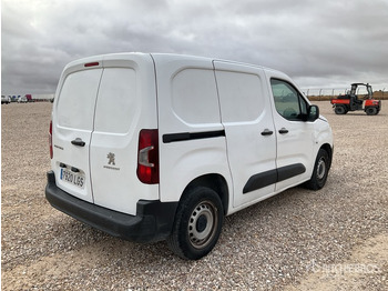 Dostavno vozilo 2020 Peugeot Partner Cargo Van: slika 3