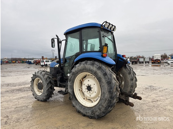 Traktor 2004 New Holland TD90D 4WD Tractor: slika 2