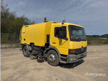 Autočistilica MERCEDES-BENZ Atego