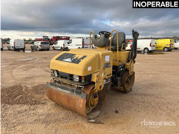 Valjak za puteve CATERPILLAR