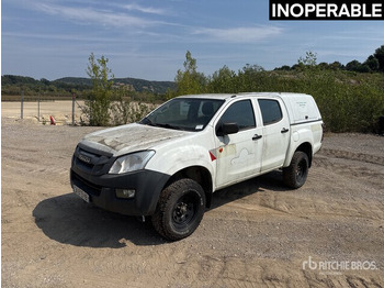 Pikap ISUZU