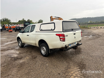 Pikap 2018 Mitsubishi L200 4x4 Extended Cab (Inoperable) Pickup: slika 4