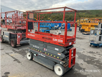 Lift u obliku makaza 2014 Skyjack SJlll3226 Electric Scissor Lift: slika 4