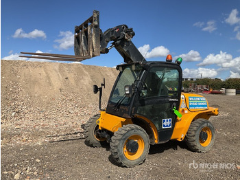 Teleskopski upravljač JCB