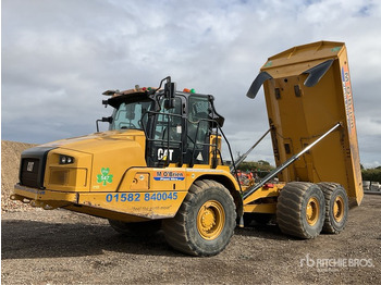 Zglobni kiper CATERPILLAR 730C