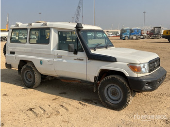 SUV TOYOTA Land Cruiser