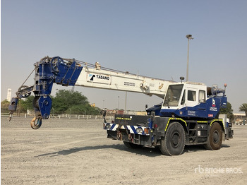 Autokran za teške terene TADANO TR-300EX