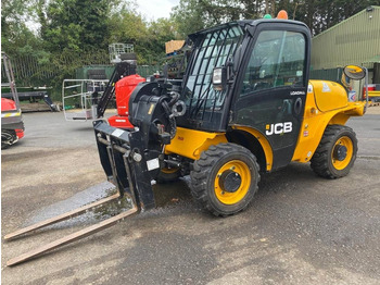 Teleskopski upravljač JCB