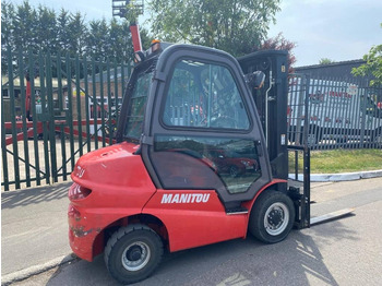 Dizel viljuškar MANITOU MI 25 D