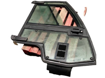 Vrata i delovi NISSAN