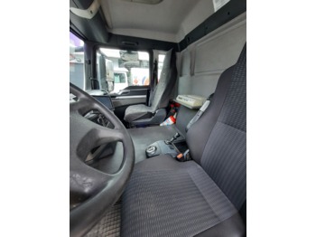 Kamion cisterna MAN TGS: slika 2