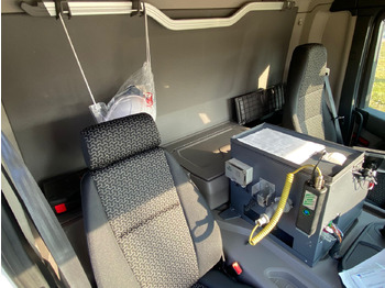 Kamion cisterna SCANIA P410: slika 5 Kamion cisterna SCANIA P410: slika 5