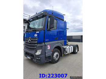 Tegljač MERCEDES-BENZ Actros 1843