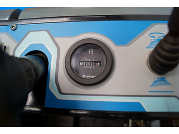 Industrijska mašina za metenje Isal PB155 LPG: slika 4 Industrijska mašina za metenje Isal PB155 LPG: slika 4