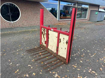 Oprema za stoku TRIOLIET