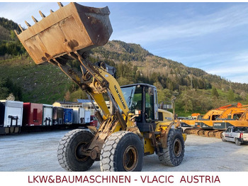 Utovarivač točkaš NEW HOLLAND W190B