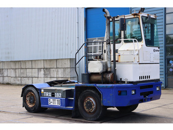 Terminalni traktor KALMAR