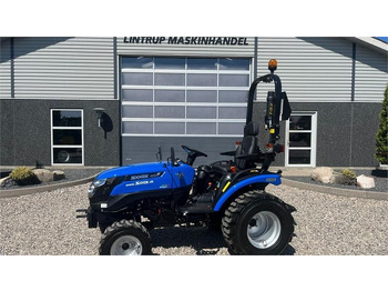 Komunalni traktor SOLIS