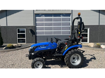 Komunalni traktor SOLIS