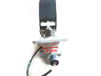Novu Delovi kočnica za Utovarivač točkaš Qingdao Promising Air Brake Foot Valve Assembly fits China Loader: slika 4