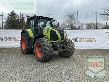 Traktor CLAAS Axion 870