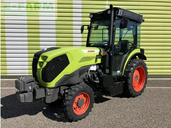 Traktor CLAAS Nexos 220