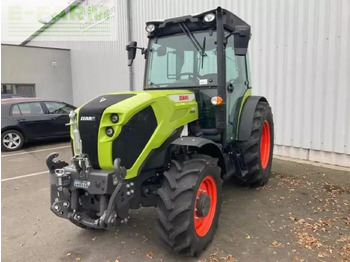 Traktor CLAAS Nexos