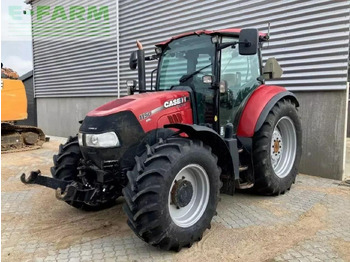 Traktor CASE IH Farmall U